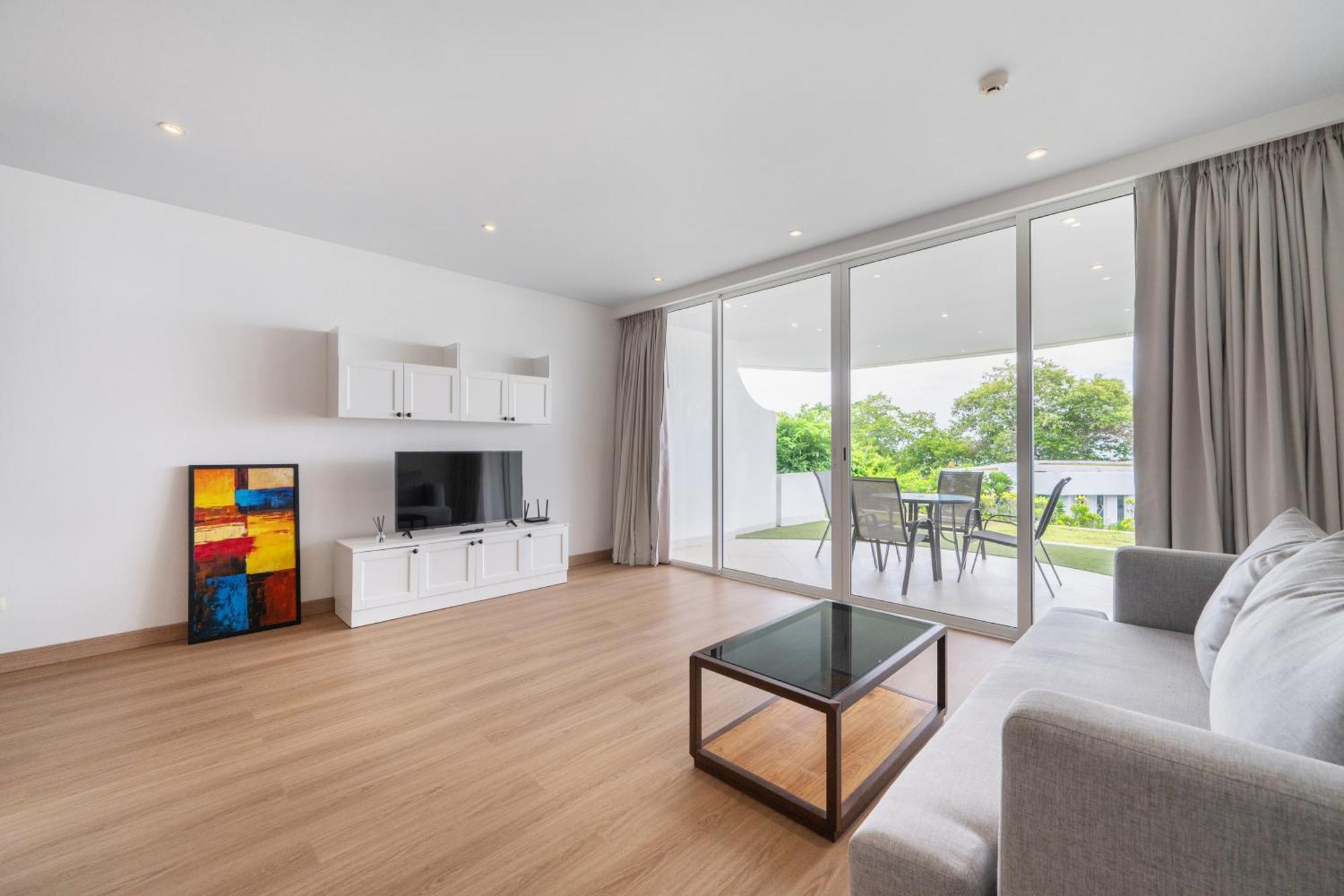 Pure Sunset Beach - Ocean View Room, Pattaya Na Chom Thian Εξωτερικό φωτογραφία