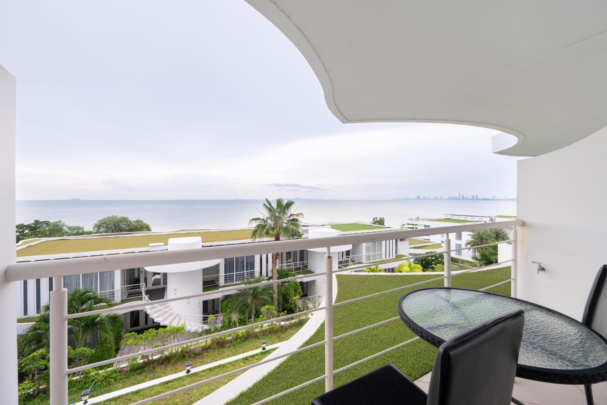 Pure Sunset Beach - Ocean View Room, Pattaya Na Chom Thian Εξωτερικό φωτογραφία
