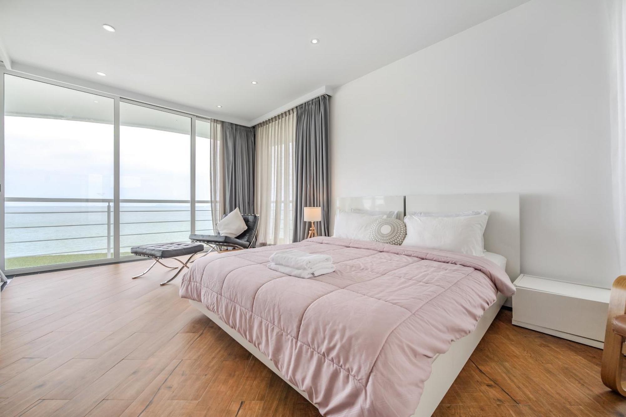 Pure Sunset Beach - Ocean View Room, Pattaya Na Chom Thian Εξωτερικό φωτογραφία